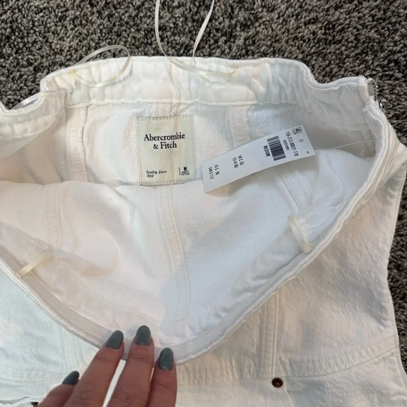 NWT Abercrombie & Fitch Strapless Denim Romper - Picture 2 of 5